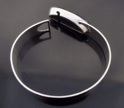 Kaunis Koru, spectrolite mounted silver bangle, Finland, 1966 (Ref S+2183) SOLD - Image 6