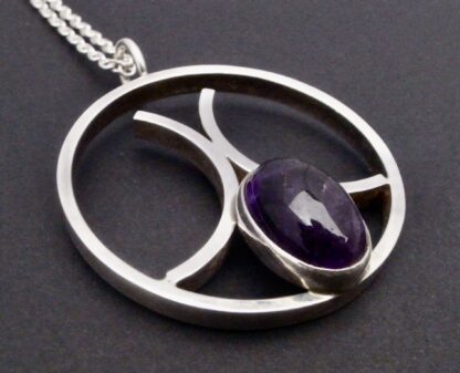 Malcolm Gray, amethyst set silver pendant on a chain, Edinburgh 1975 (Ref S+2253) - Image 2