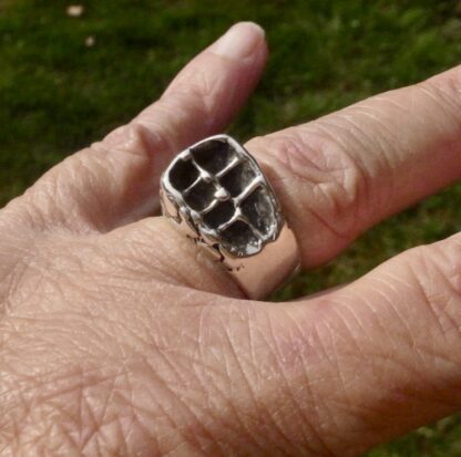 Else and Paul Hughes, silver ring, Norway, circa 1970 (S+2277) - Image 7
