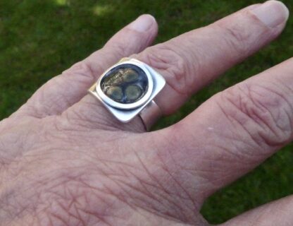 Pierre Marchand, enamelled silver ring, London 1963 (Ref S+2289) - Image 8