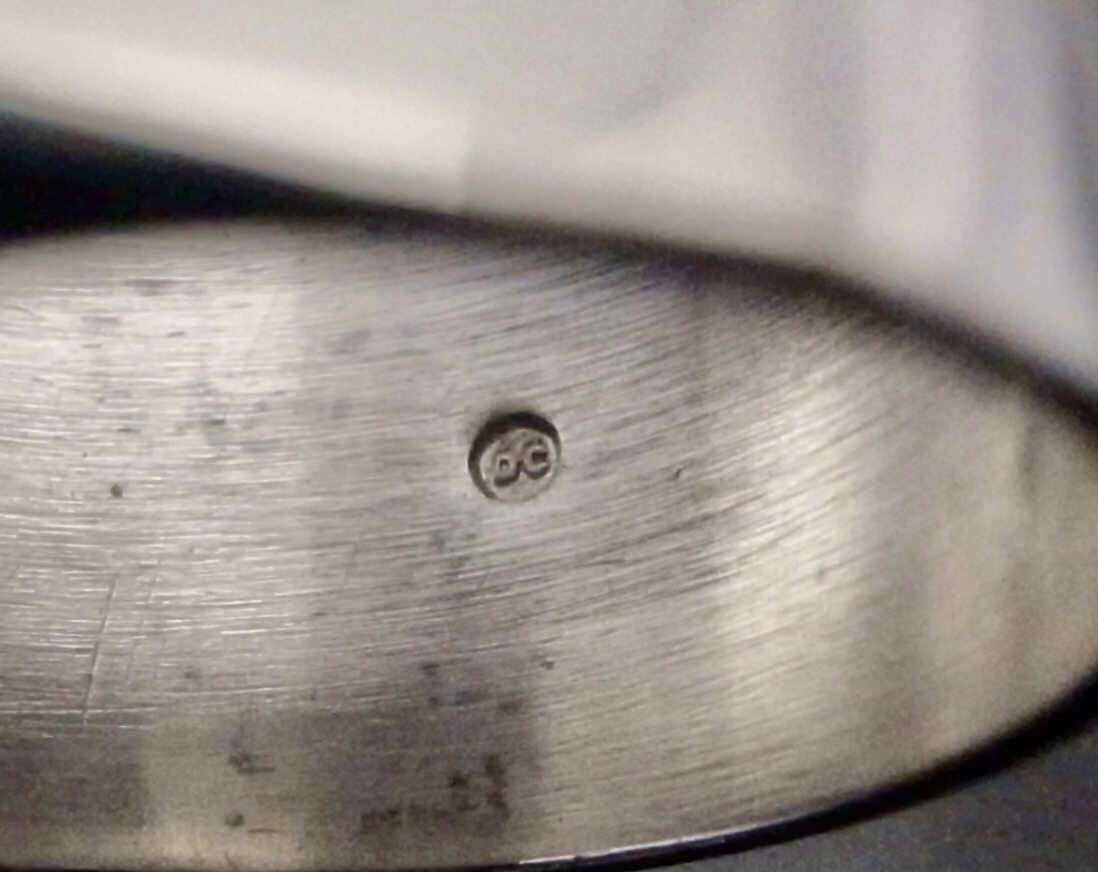 D R Cruickshank, plain silver ring, London, 1972 (Ref S+2317) SOLD - Image 8