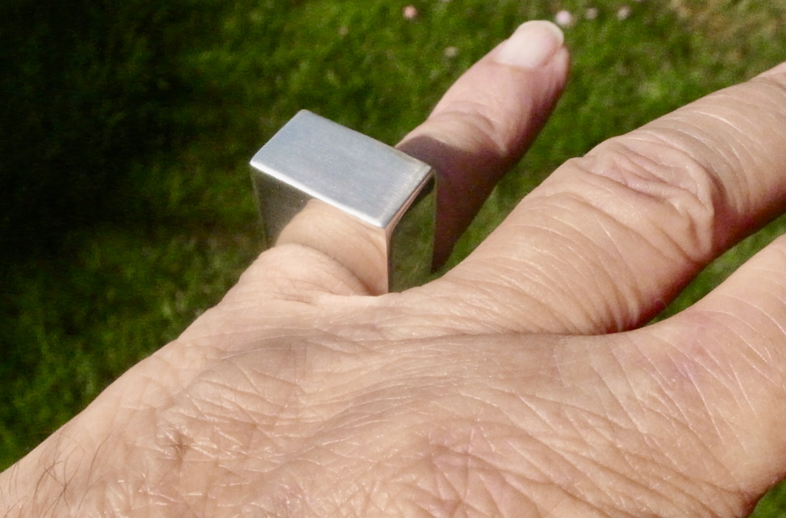 D R Cruickshank, plain silver ring, London, 1972 (Ref S+2317) SOLD - Image 10
