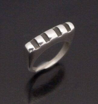 Lisa Jenks, silver ring, America, circa 1990 (Ref S+2342) SOLD