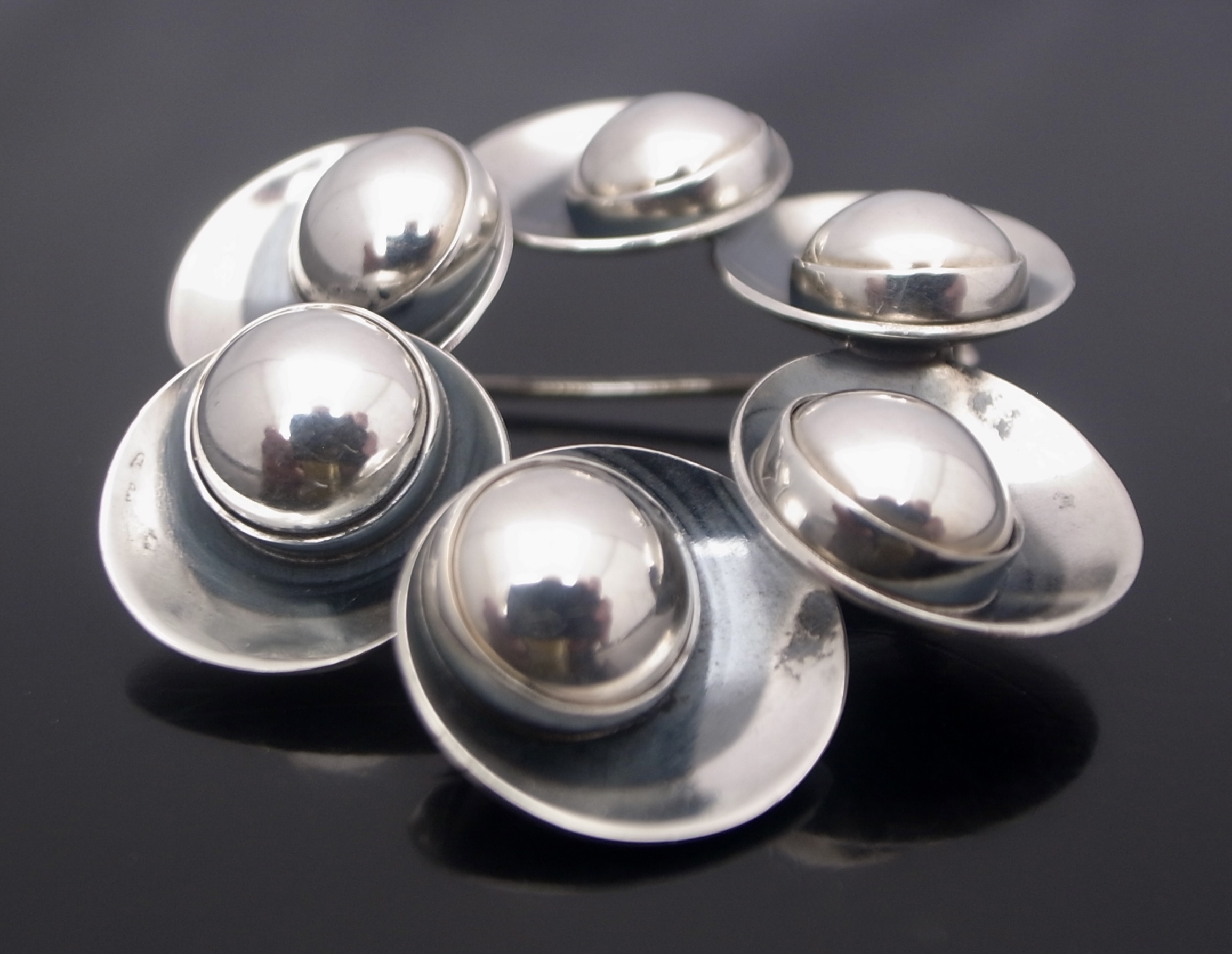 Niels Erik From, silver brooch, Denmark, 1973 London import marks (Ref S+2402) SOLD - Image 4