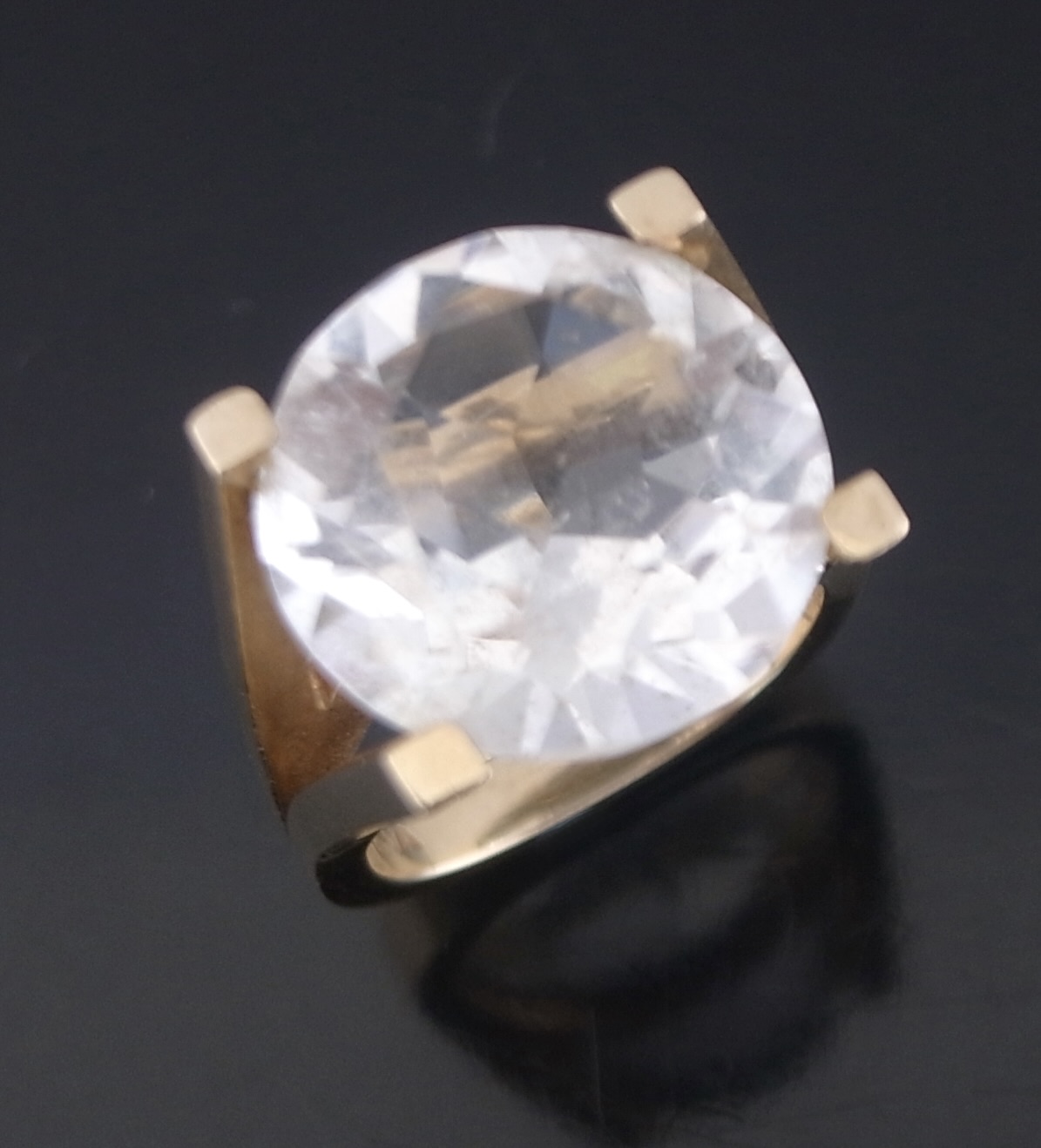 Knud V Andersen, rock crystal set 14 carat gold ring, Denmark, circa 1970 (Ref S+2364) SOLD - Image 4