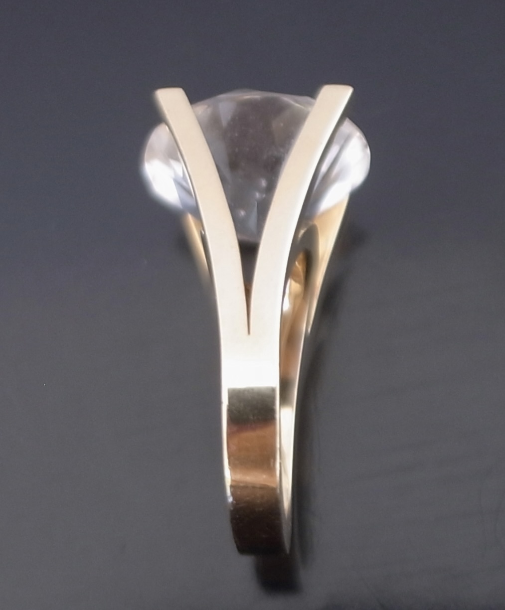 Knud V Andersen, rock crystal set 14 carat gold ring, Denmark, circa 1970 (Ref S+2364) SOLD - Image 5