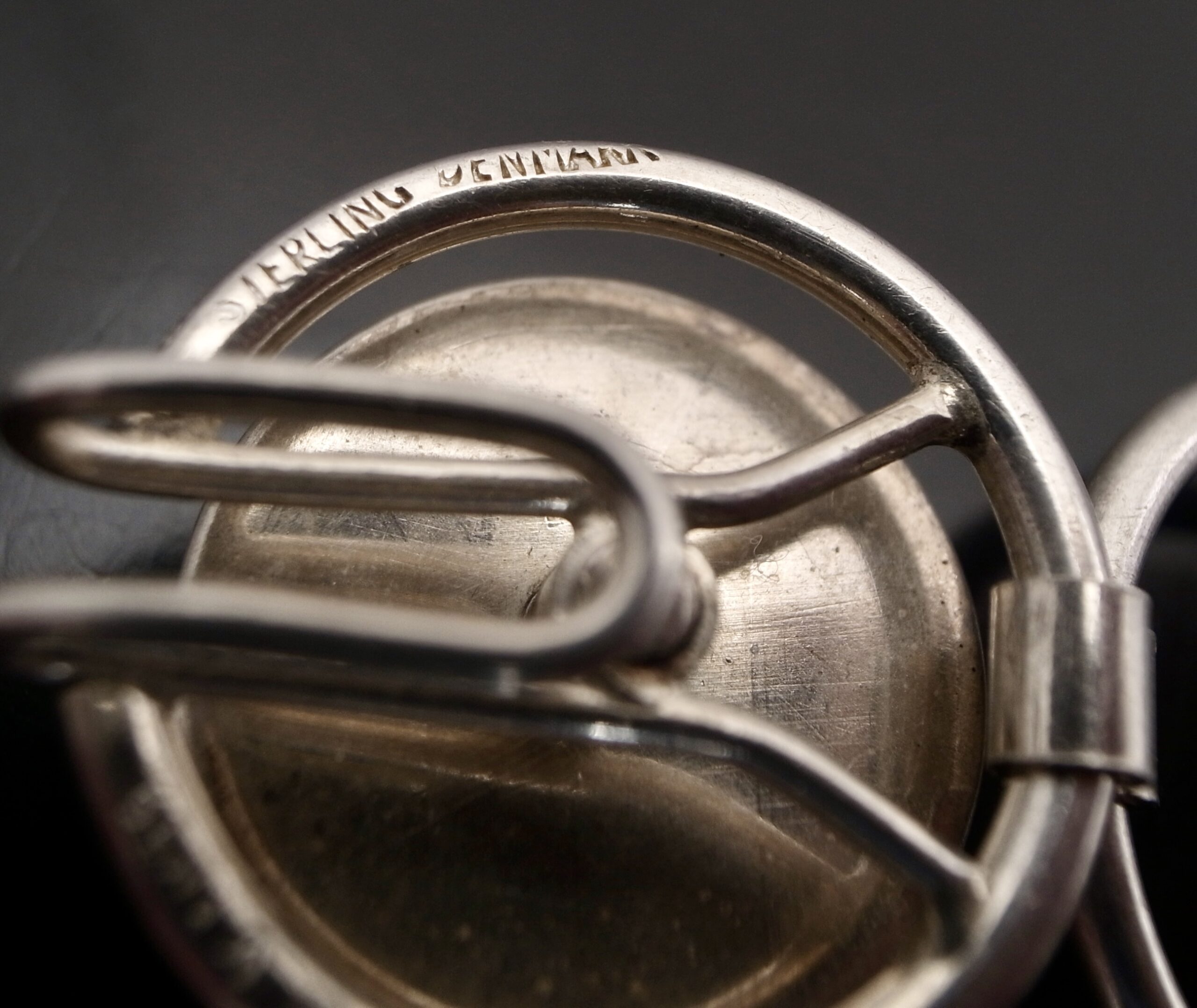 Bent Knudsen, tiger eye set silver bracelet, Denmark, circa 1965 (Ref S+2387) SOLD - Image 8