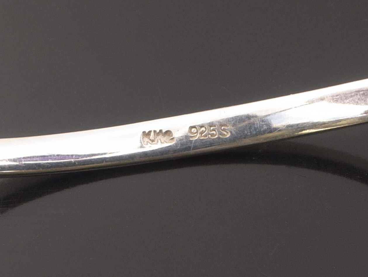 Knud Hejl, amethyst set silver by pass torc bangle, Denmark, circa 1970 (Ref S+2451) - Image 5