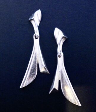 Zoltan Popovits for Lapponia, pair of silver 'Erato' drop earrings, Finland, 1982 (Ref S+2504)
